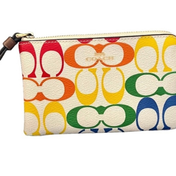 Coach Pride 2021 Rainbow Signature Wristlet Chalk Multi Limited Edition - Picture 1 of 4